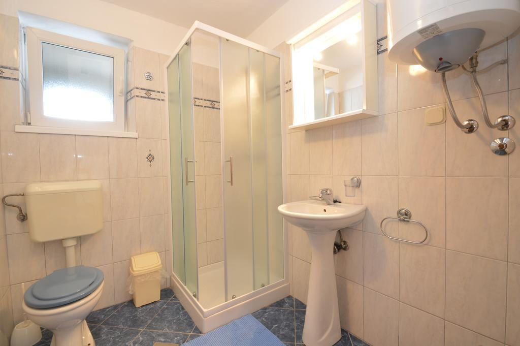 Apartmani Raic Mali Losinj Exterior photo